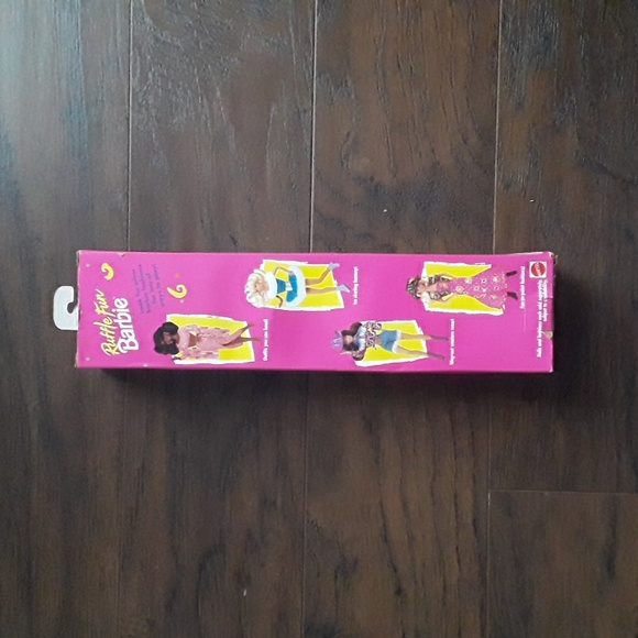 1994 Ruffle Fun Barbie - Picture 2 of 6